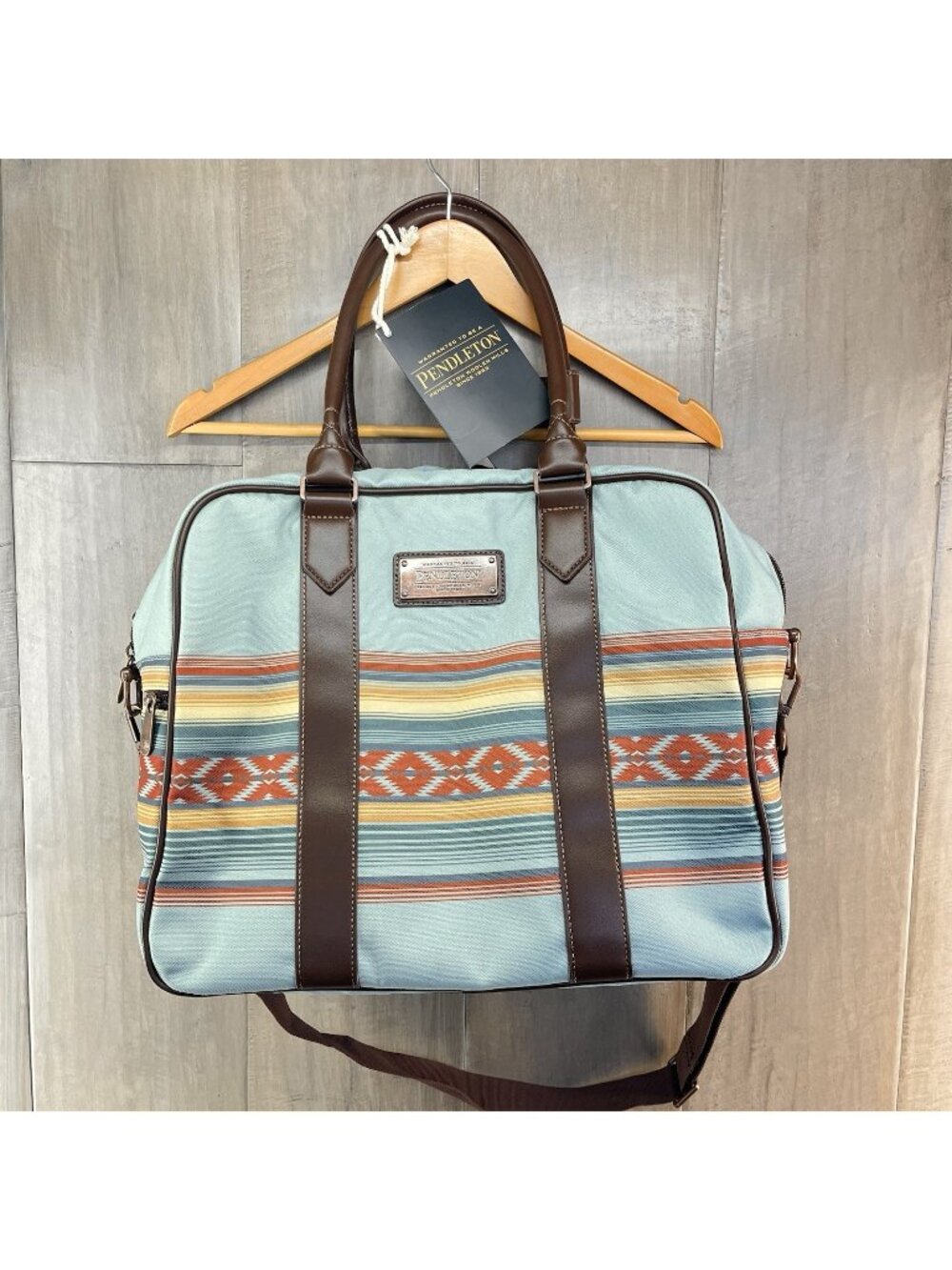 Pendleton Weekender Travel Tote Bag Southwest Gray Mist Vegan Leather NWT
